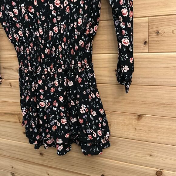 Rails Size XSmall Floral Smocked Waistline Romee Long Sleeve Mini Dress - Picture 10 of 11